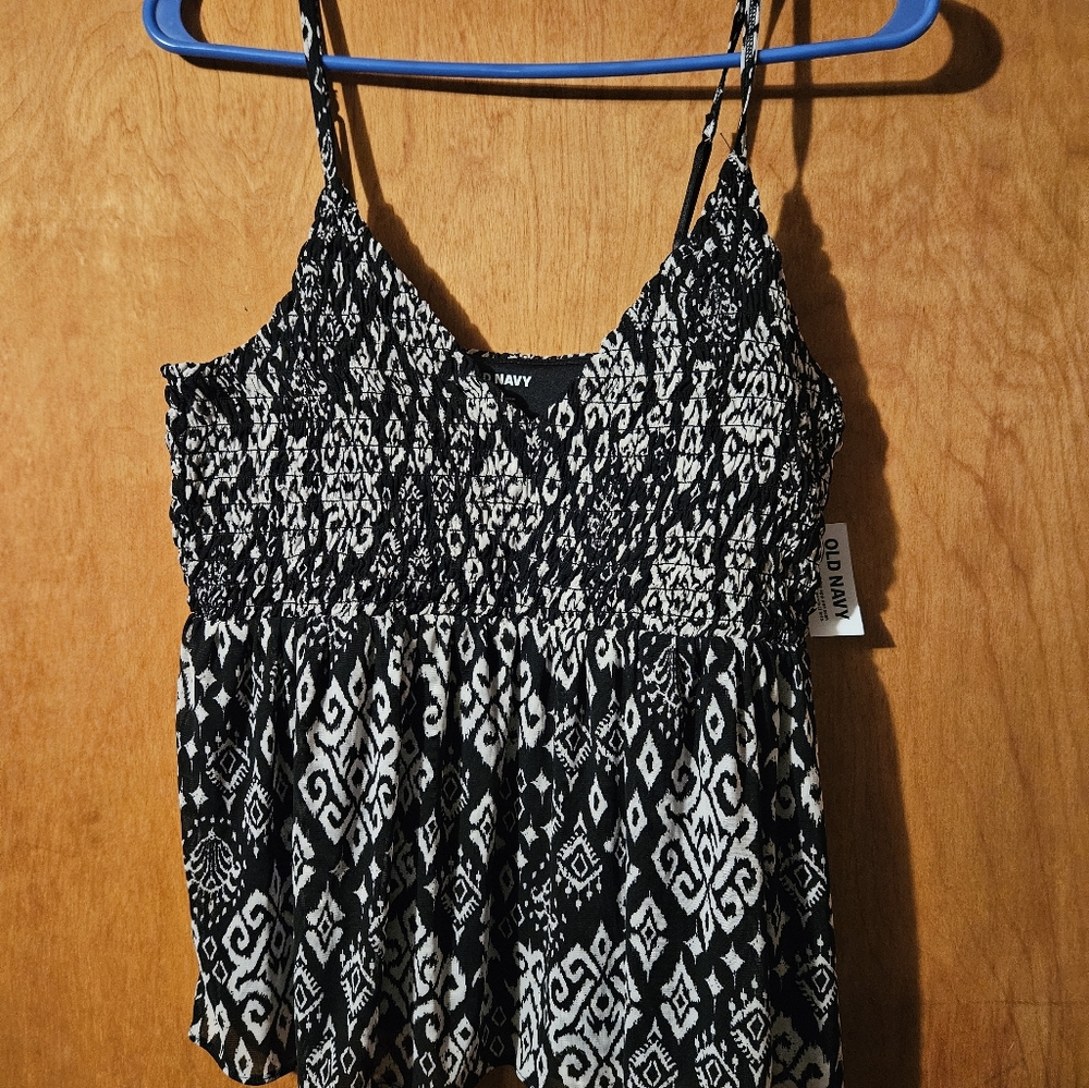 Gray and black tank top size M